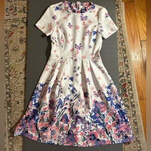 Elle XS floral dress